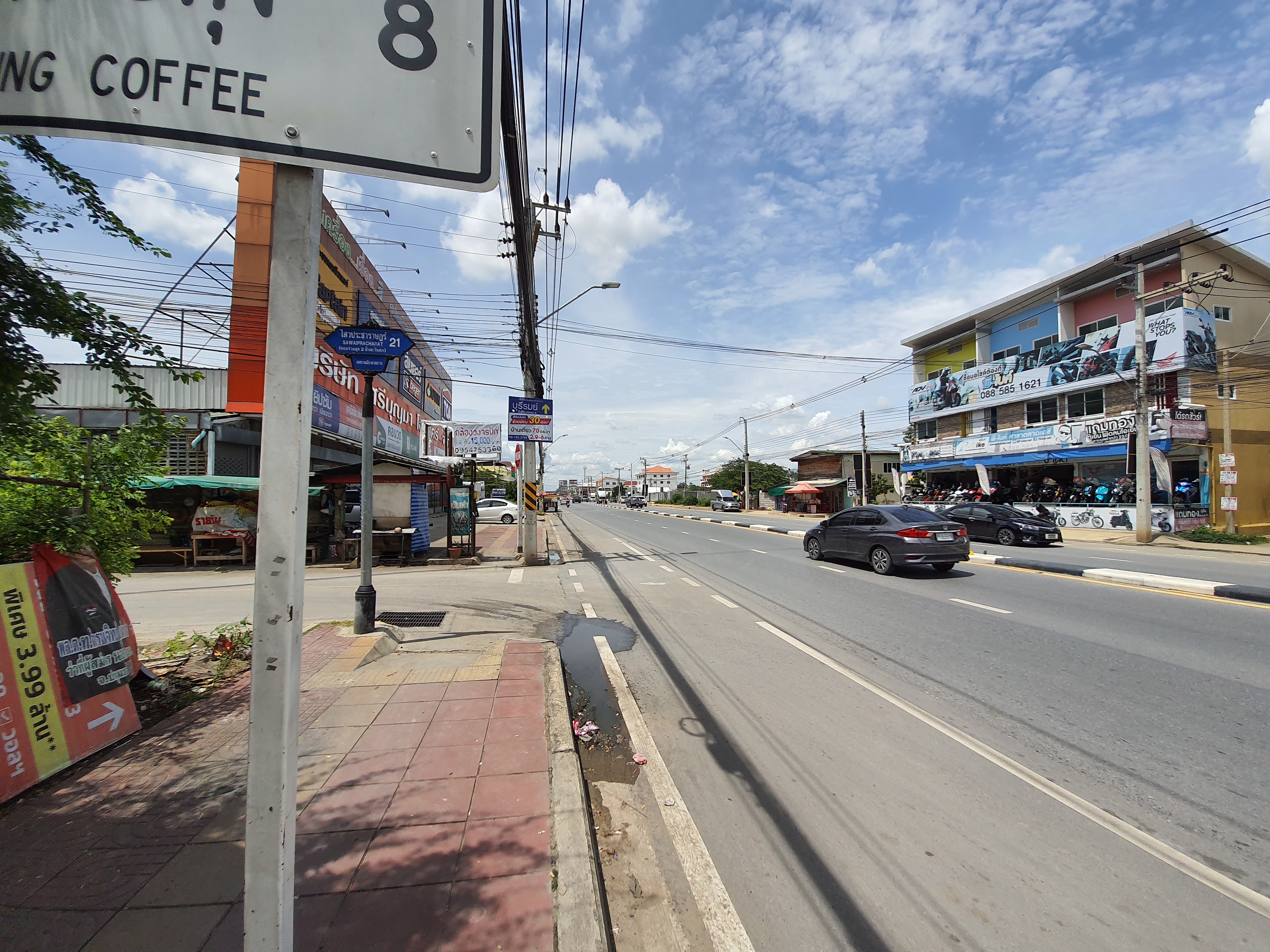 รหัสทรัพย์ 04668 ขายที่ดินถมแล้ว ลำลูกกาคลอง 4 ซอยร่วมสุข 2 ติดถนน 3 ด้าน (ที่ดินรูปสี่เหลี่ยมจัตุรัส) ขนาดพื้นที่ 3 งาน 63 ตรม