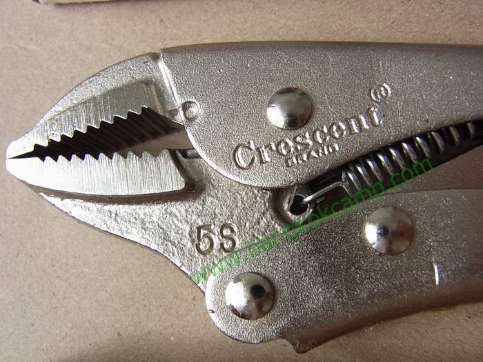 คีมล๊อค Crescent ขนาด5นิ้ว Made in USA พร้อมกล่องเดิม..ใหม่เก่าเก็บ