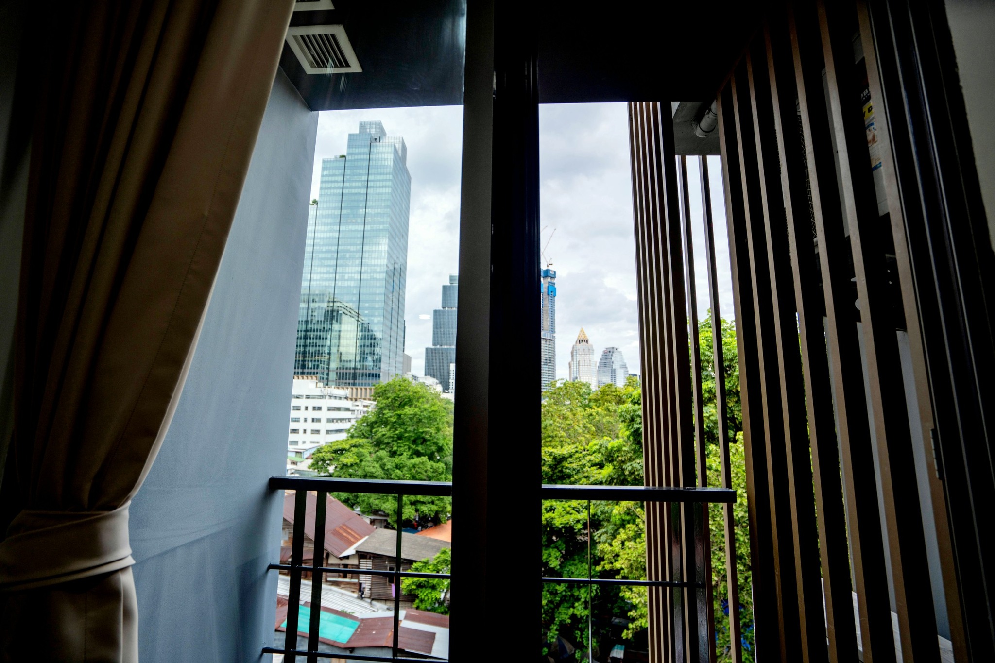 🌟 ให้เช่า KLASS Silom Condo (Low-Rise 8 ชั้น) | ห้องรีโนเวทใหม่ทั้งห้อง สวยที่สุดในตึก! 🌟