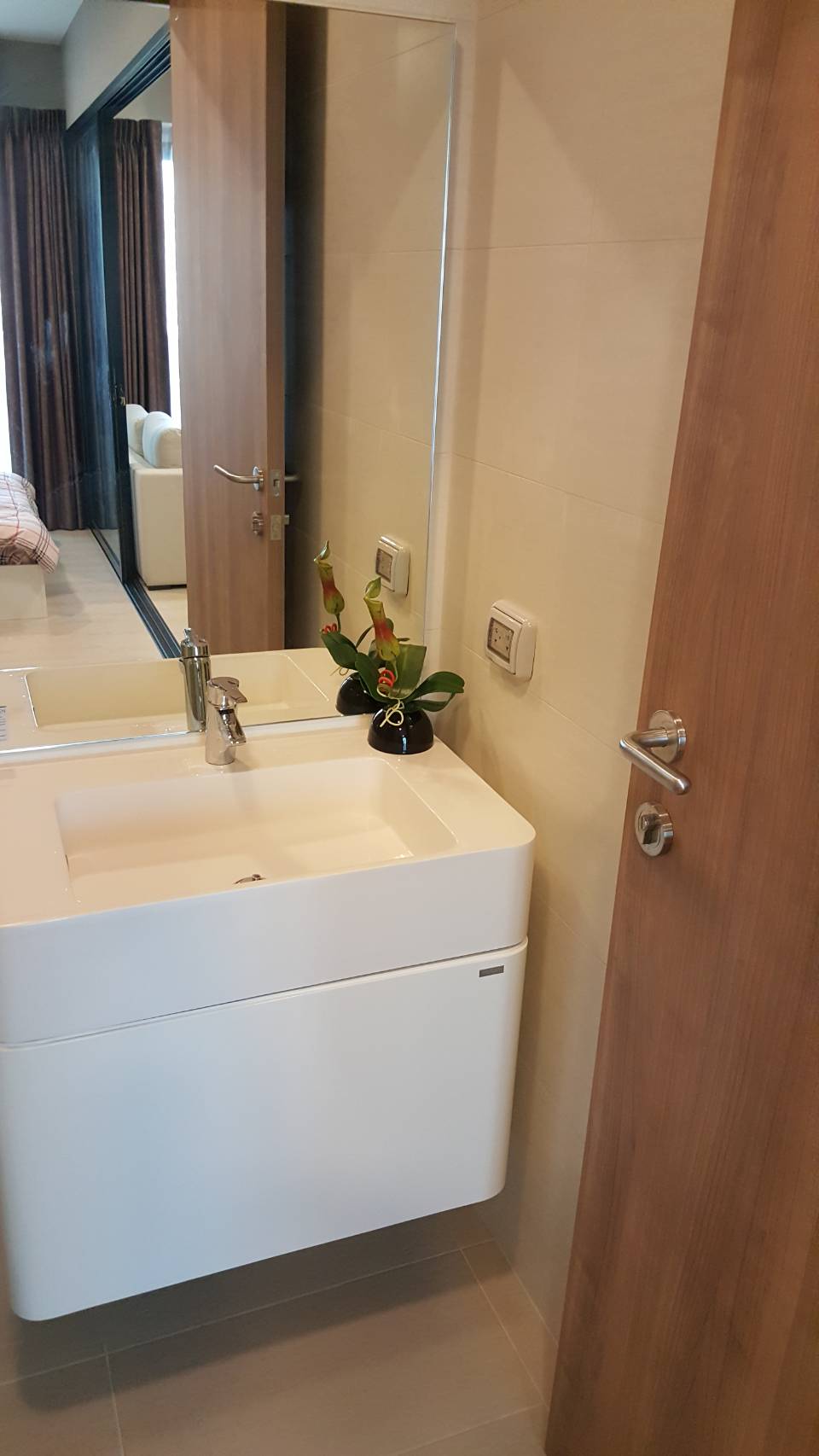 ขายคอนโด Condolette Midst Rama 9 (คอนโดเลต มิสท์ พระราม 9) (ขายพร้อมผู้เช่า สัญญาหมดมิ.ย.68) ชั้น10 ทิศตะวันออก สตูดิโอ.