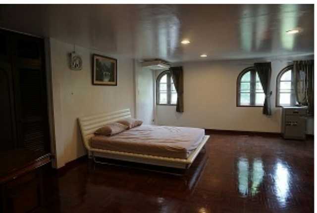 ให้เช่าบ้านเดี่ยว 2 ชั้น 3ห้องนอน 2 ห้องน้ำ เนื้อที่บ้าน 80 ตร.ว.พื้นที่ใช้สอย 250 ตร.ม.เพิ่งรีโนเวทบ้านใหม่