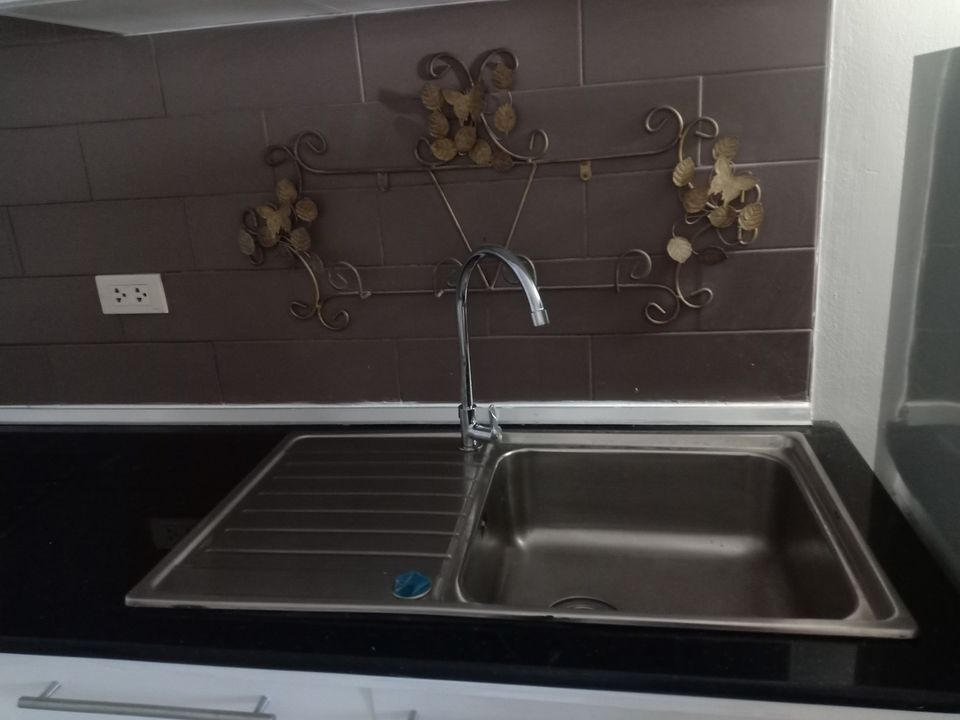 คอนโดให้เช่า Grand Park View (แกรนด์ พาร์ค วิว) อโศก สุขุมวิท 21 1 ห้องนอน 1 ห้องน้ำ ขนาดห้อง 35 ตรม