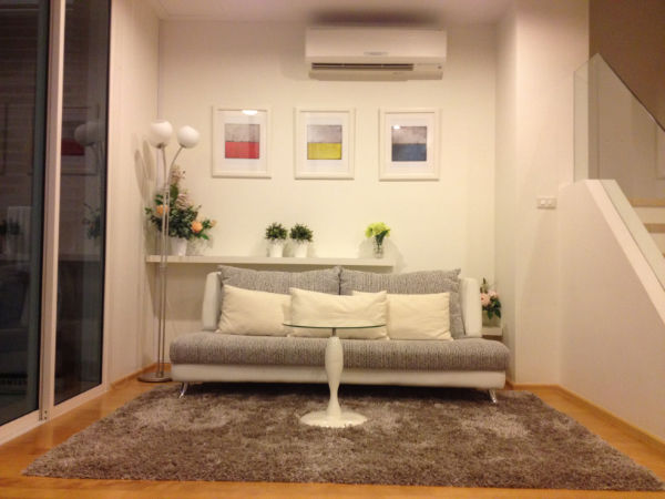 For rent condo Villa Rachatewi Duplex Garden view