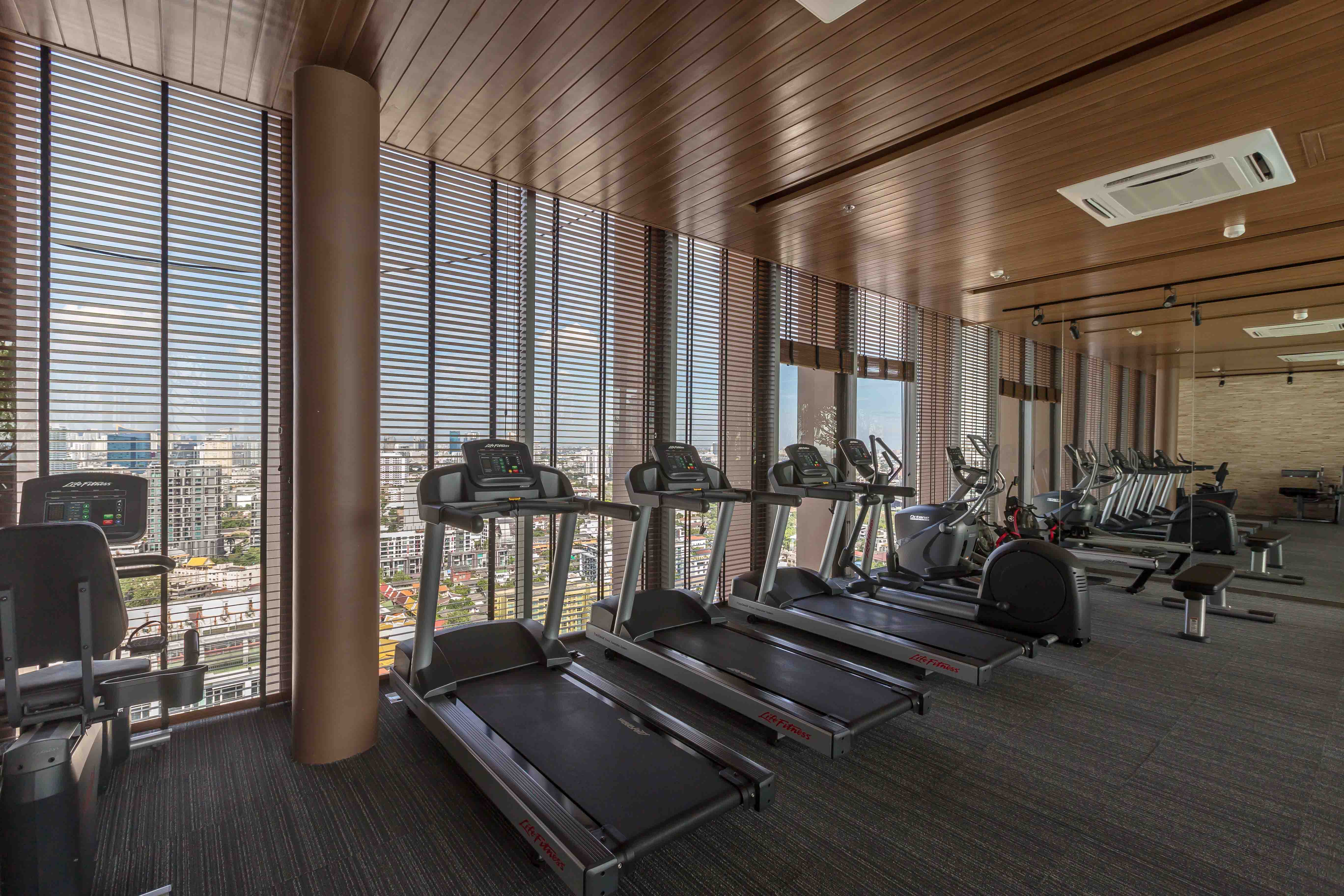 ให้คอนโด The Lofts Ekkamai (เดอะ ล็อฟท์ เอกมัย) 1 ห้องนอน 1 ห้องน้ำ ขนาด 45 ตรม ชั้น 19