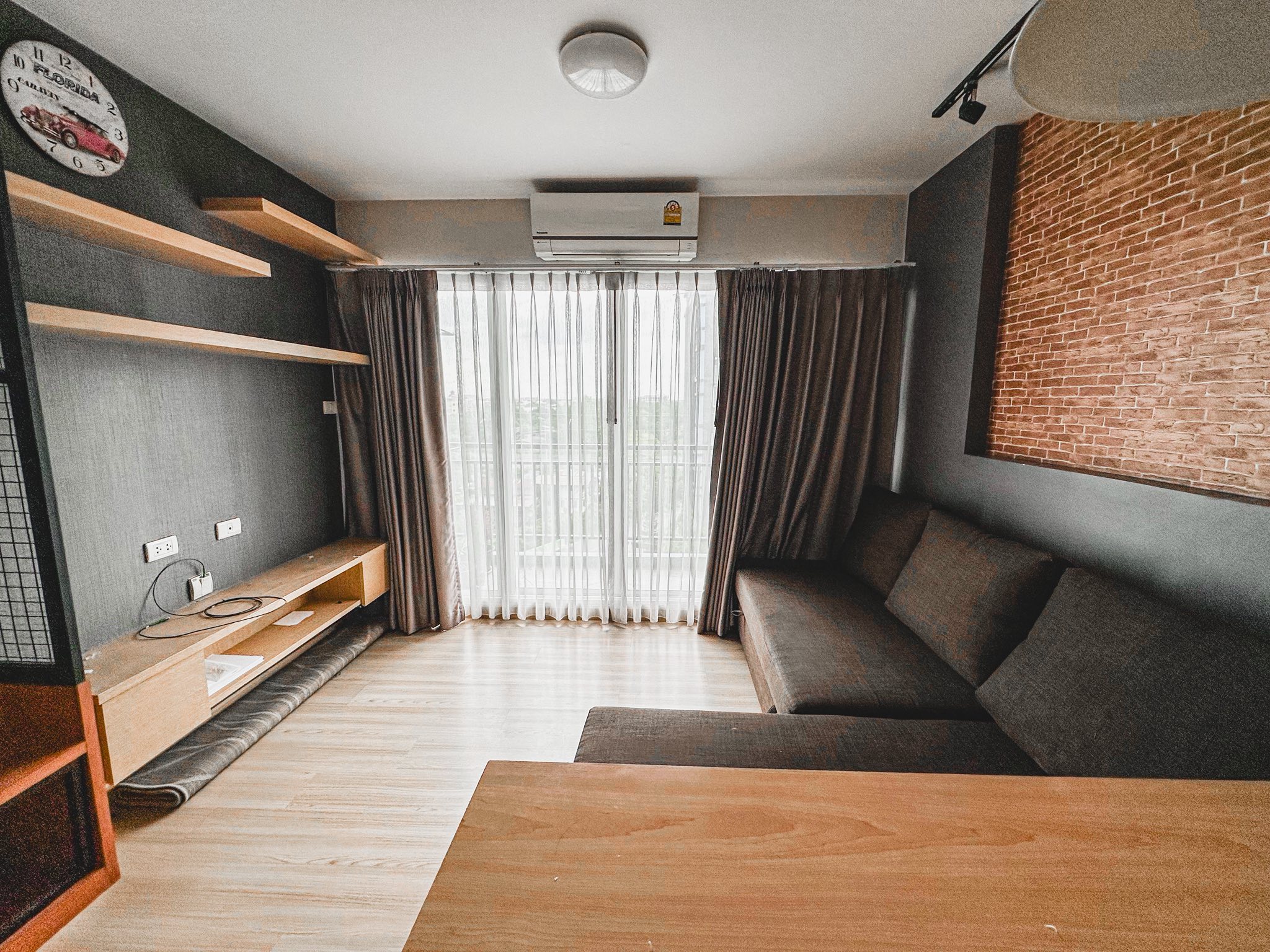 ให้เช่า! Rill Condo หลักหก – คอนโดห้องมุม แต่งครบ ติดรถไฟฟ้าสายสีแดง