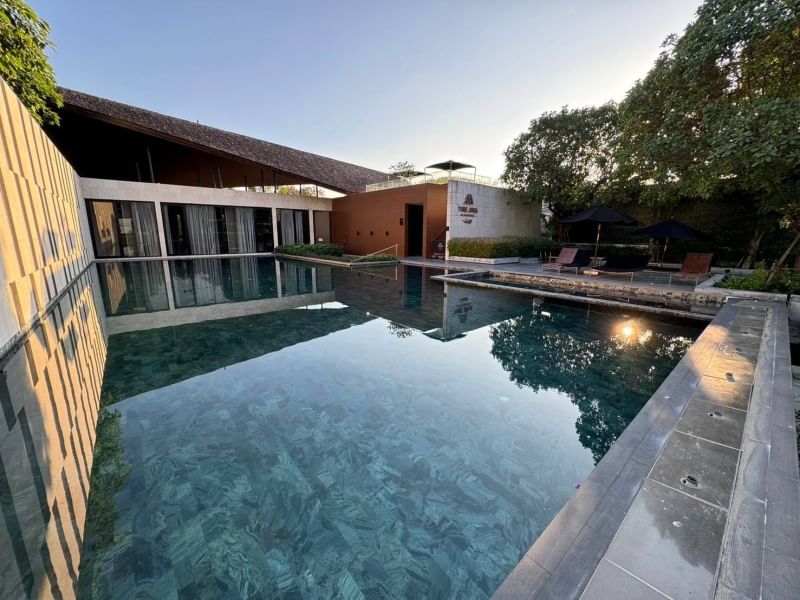 ให้เช่า บ้านหรูใหญ่มาก The Ava Residence : ดิ เอวา เรสซิเดนซ์ (อ่อนนุช 48) ราคา 159,000 ลด 130,000 บาทต่อเดือน เฉพาะ เดือน เมษายน นี้เท่านั้น