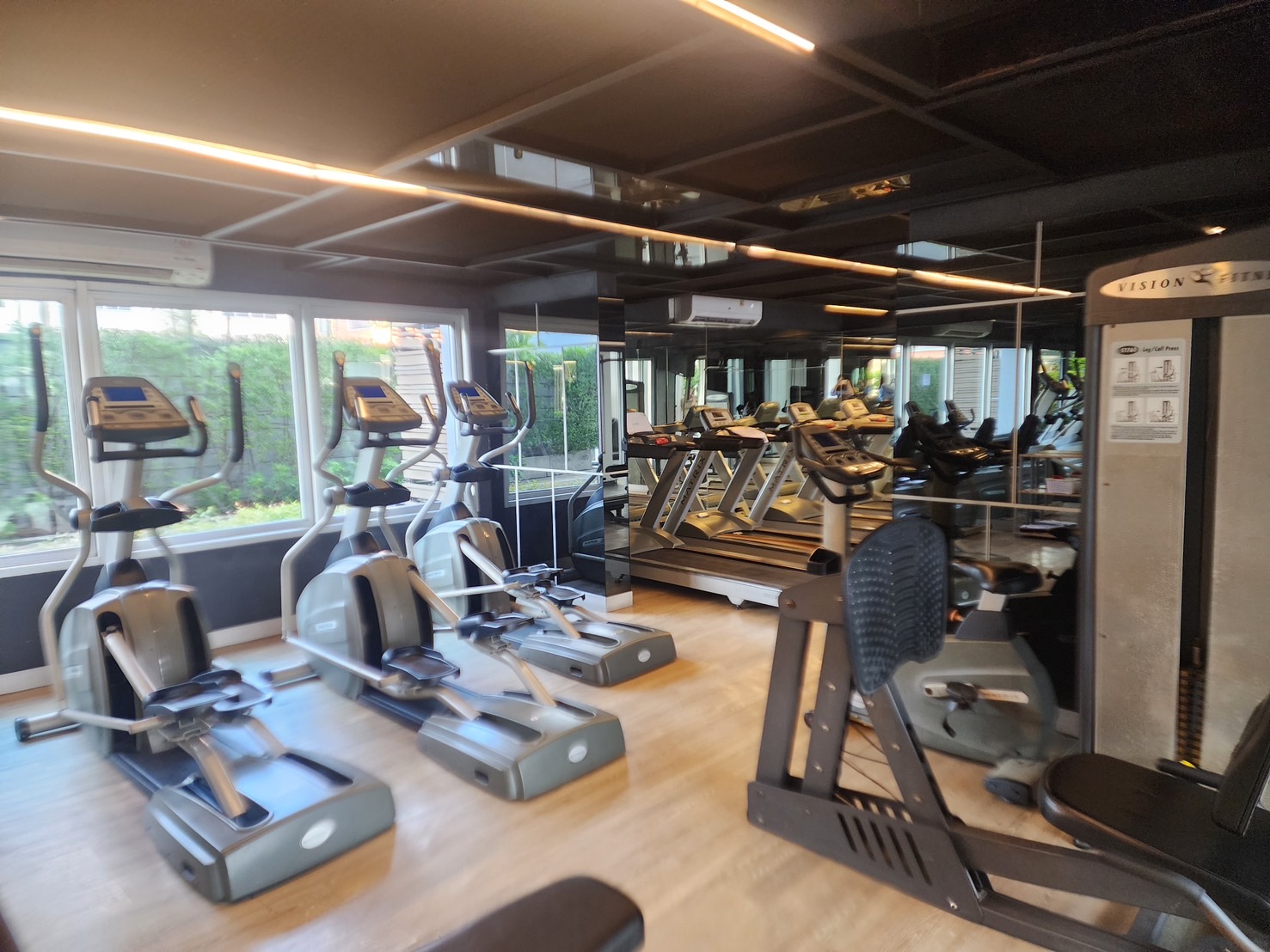 📍 รหัสทรัพย์ 87670 ให้เช่า D Condo รัตนาธิเบศร์ (ใกล้สถานีรถไฟฟ้าไทรม้าเพียง 50 เมตร!)