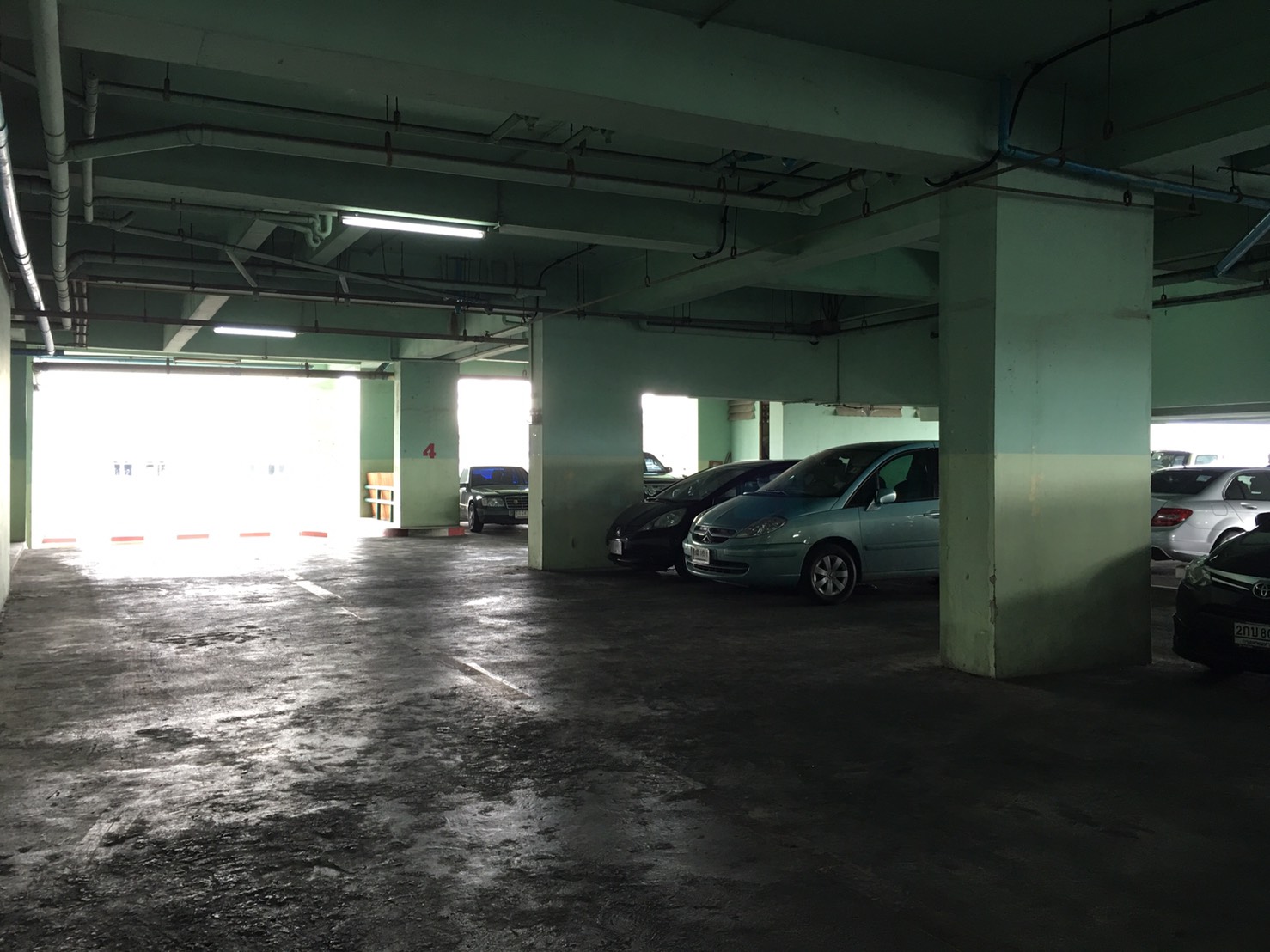 ขาย / ให้เช่าคอนโด Royal Nine Residence (รอยัล ไนน์ เรสซิเดนท์ ซอย พระรามเก้า 17 ) 1 ห้องนอน 1 ห้องน้ำ ชั้น 21 วิวหันหน้าไปทาง central พระรามเก้า