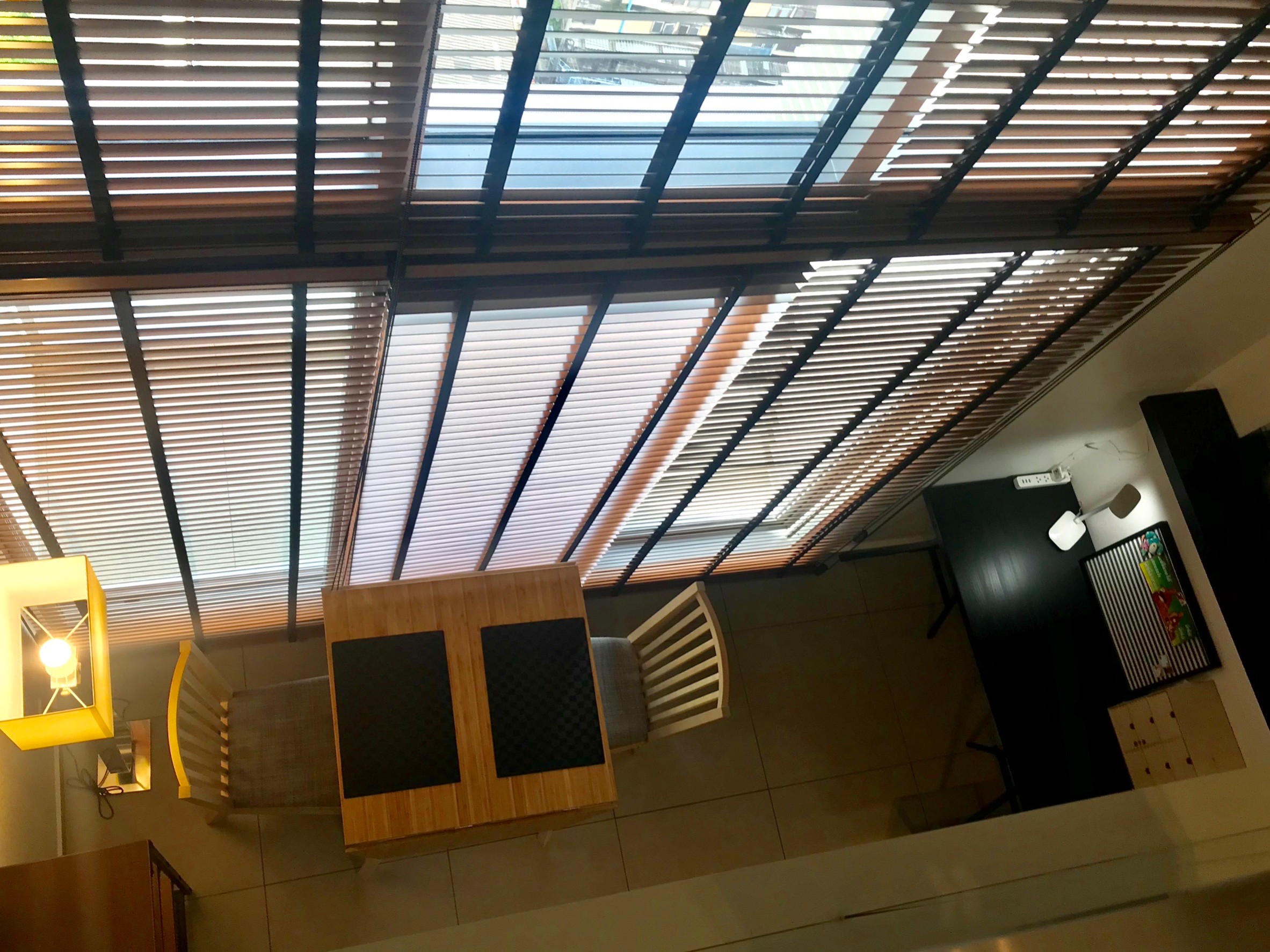 ให้เช่าคอนโด The Lofts Ekkamai (เดอะ ล็อฟท์ เอกมัย) ห้องดูเพล็กซ์ 1 ห้องนอน ขนาด 48 ตารางเมตร ชั้น 22 ห้องแต่งครบพร้อมเข้าอยู่