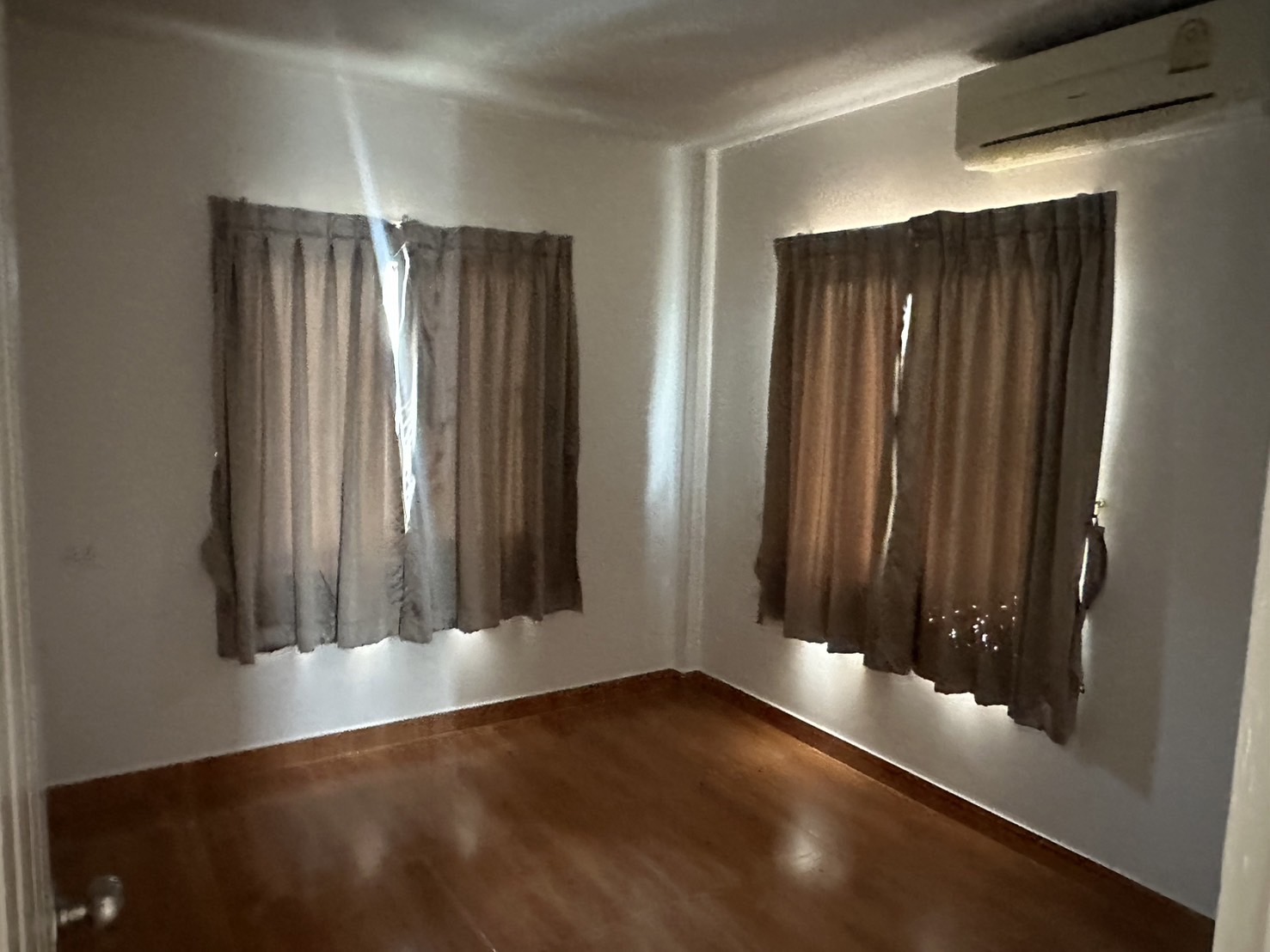 ขายบ้านเดี่ยวรีโนเวทใหม่ทั้งหลัง Baan Fah Piyarom Nesto - บ้านฟ้าปิยรมย์ เนสโต้ ลำลูกกา คลอง 6