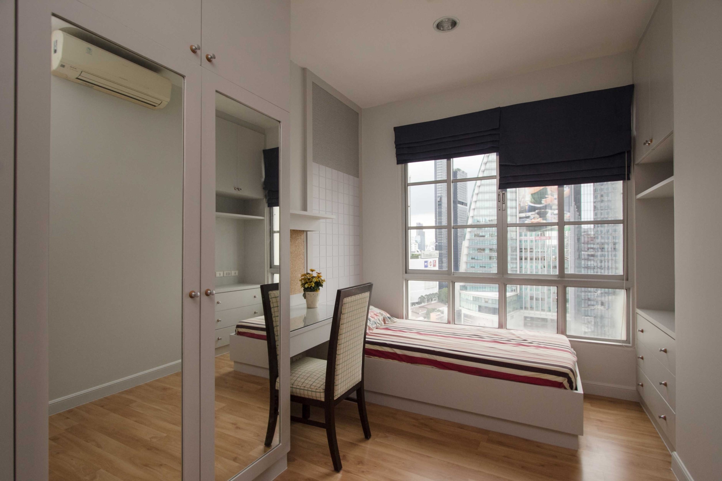 ให้เช่าคอนโด Citi Smart Sukhumvit 18 (ซิตี้ สมาร์ท สุขุมวิท18) 3 ห้องนอน 3 ห้องน้ำ ขนาด 120 ตร.ม.