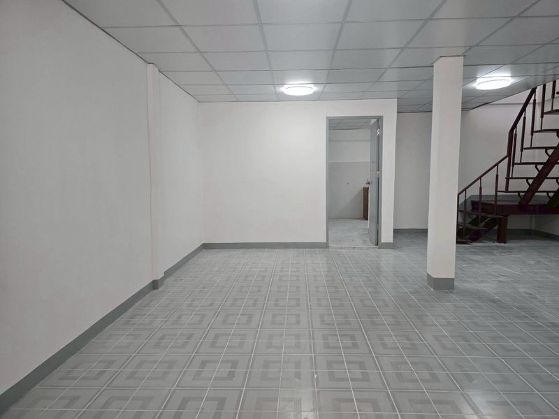 🏡 ขาย / ให้เช่าทาวน์เฮ้าส์ 2 ชั้น ซอยประชาราษฎร์บำเพ็ญ 16 แยก 3 / For Sale or Rent Townhouse Pracharat Bamphen 16 Soi 3