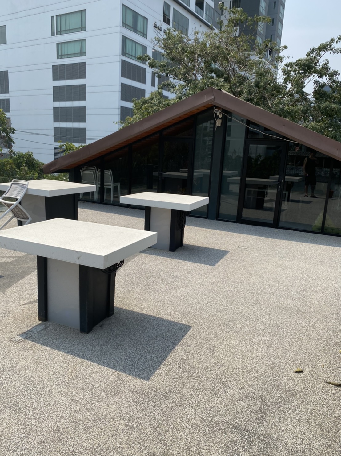 เซ้งร้านอาหารอุปกรณ์ครบพร้อมดำเนินการ ราคาเช่า 100,000 บาทต่อเดือน ประกาศเซ้งในราคา 9 ล้าน บาท