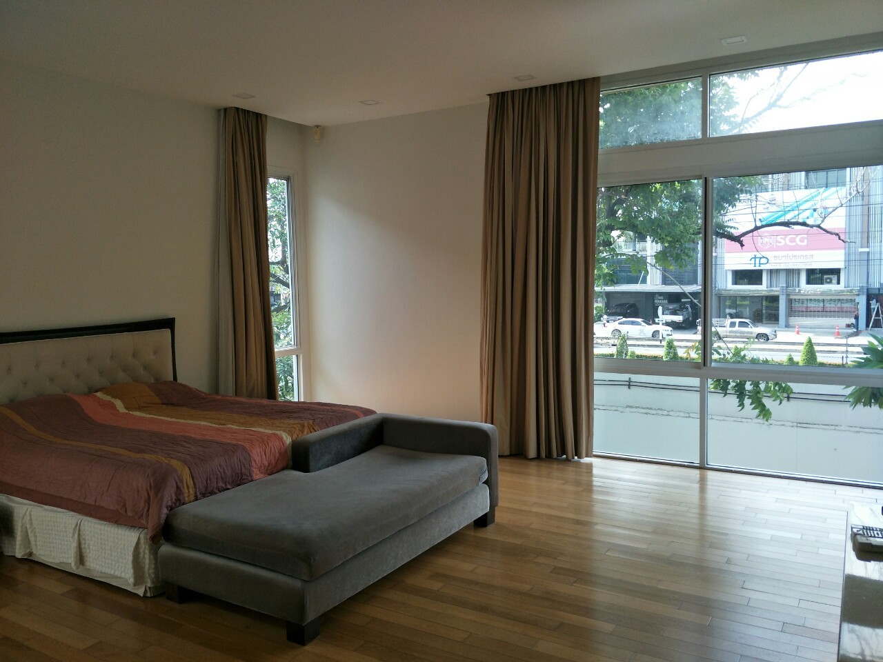 ห้เช่าบ้านเดี่ยว หมู่บ้าน นวธานี โซน เรสซิเดนซ์ Navatanee Residence หมู่บ้าน Luxury โครงการ อยู่ติดถนนเกษตร-นวมินทร์ตัดใหม่ ว่าง