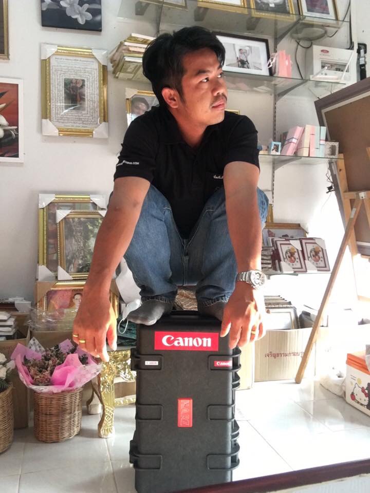 กระเป๋ากล้อง Hardcase ล้อลาก HARZ รุ่น HC-512 สีดำ ไส้โฟมลูกเต๋า