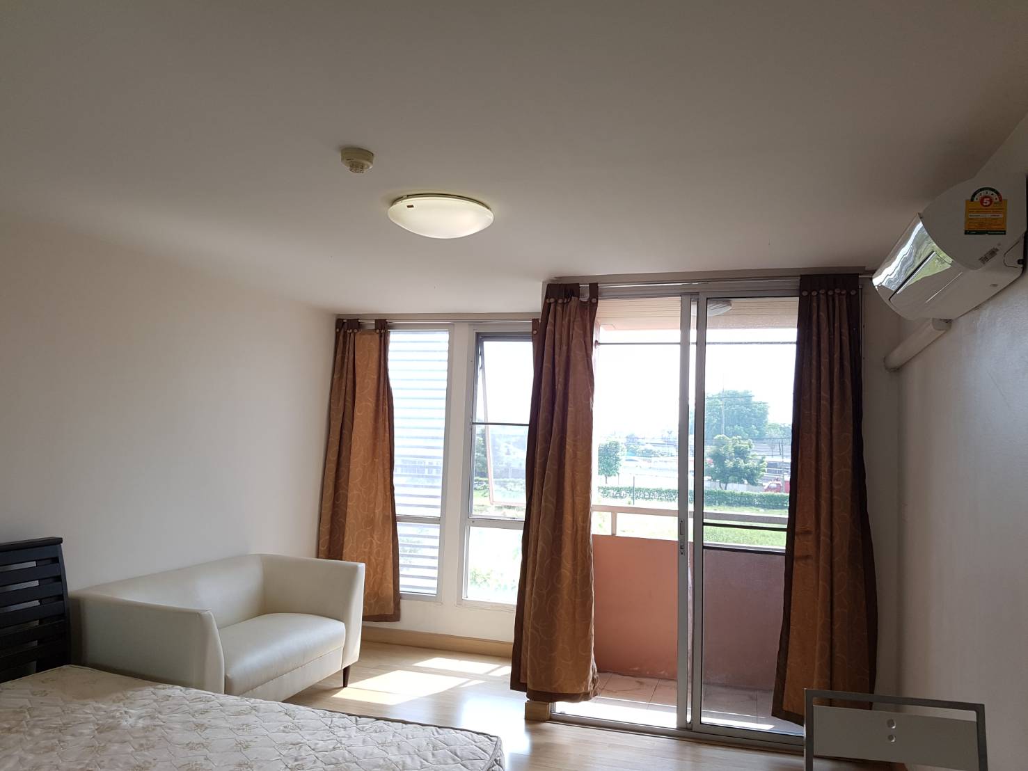 ให้เช่าคอนโด Prima Srinakarin (พรีม่า ศรีนครินทร์) ให้เช่าห้อง Studio ขนาด 31 ตรม.ตึก A ชั้น 2