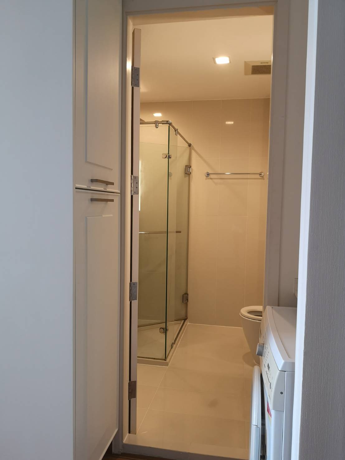 ให้เช่าคอนโด Q. House Condo Sukhumvit 79 (คิว. เฮ้าส์ คอนโด สุขุมวิท 79 1 ห้องนอน 1 ห้องน้ำ ขนาด 31 ตรม. ชั้น 25 วิวไม่บล็อก