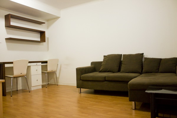 ให้เช่าคอนโด ลุมพินี ศูนย์วัฒนธรรม Lumpini Ville Cultural Center ห้อง 1 ห้องนอน 1 ห้องน้ำ พื้นที่ 35 ตรม เฟอร์นิเจอร์ Build in ทั้งห้อง