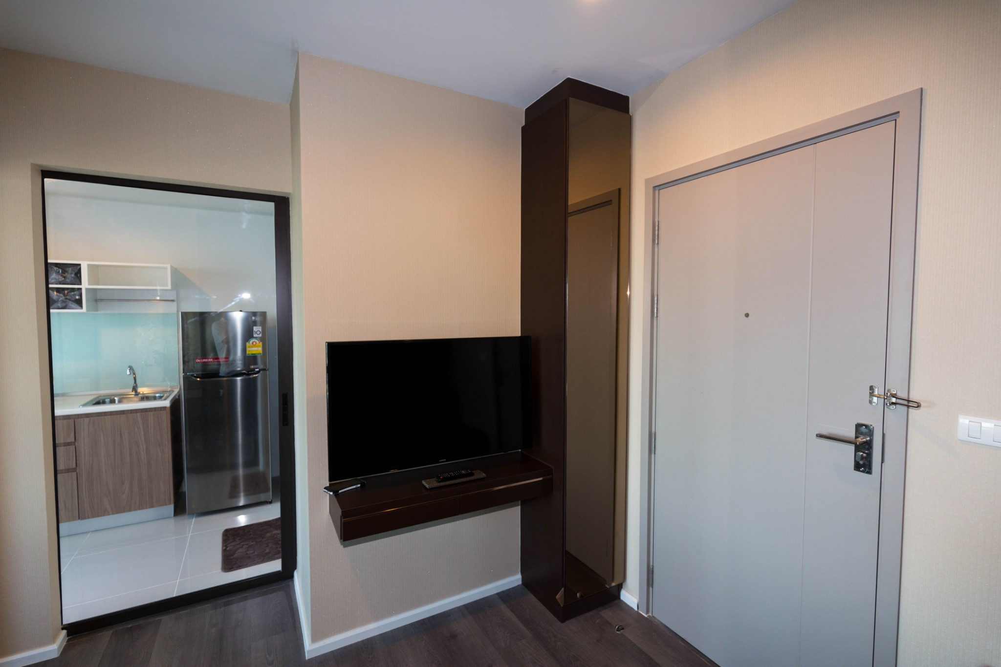 ให้เช่าคอนโด The Stage Taopoon Interchange (เดอะ สเตจ เตาปูน อินเตอร์เชนจ์ ) 1 ห้องนอน 1 ห้องน้ำ ชั้น 27