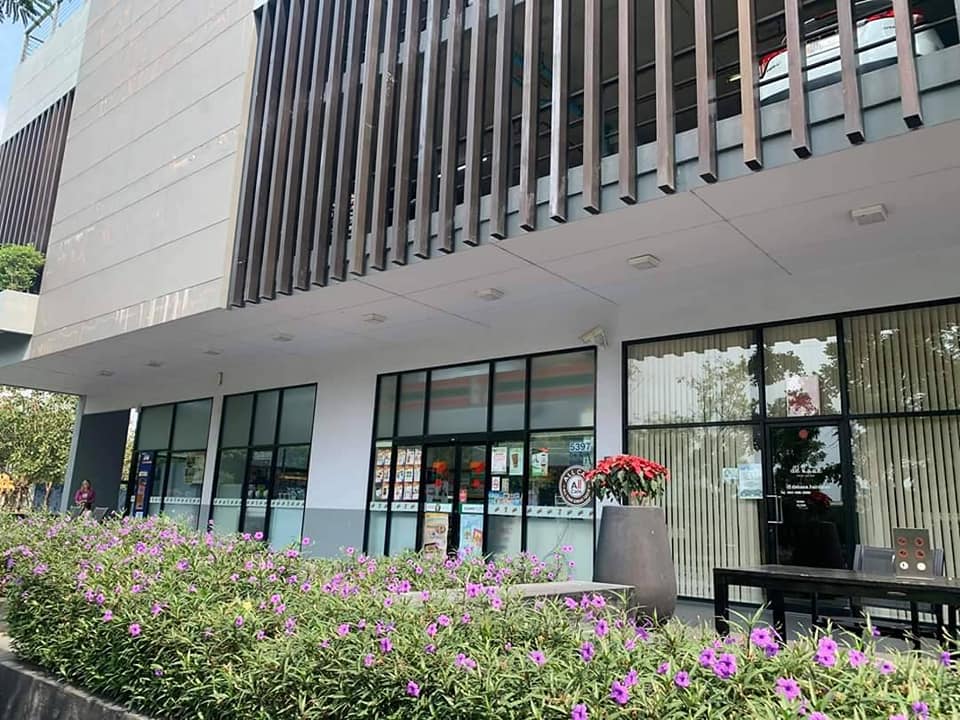 ขายคอนโด The Base Sukhumvit 77 (เดอะ เบส สุขุมวิท 77) (โครงการของแสนสิริ) ราคา 2.89 ล้าน