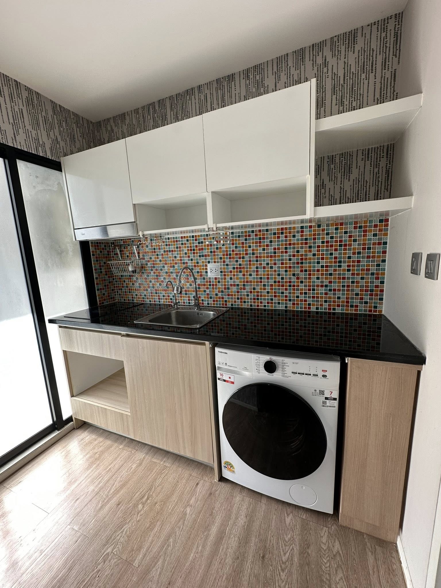 ให้เช่า / ขาย คอนโด Episode พหลโยธิน–สะพานใหม่ 📌 ใกล้ BTS สายหยุด เพียง 200 เมตร เดินสะดวก ทำเลดีสุดในย่านนี้!