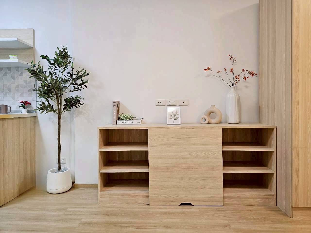 ðïļ āļāļēāļĒāļāļāļāđāļ āđāļāļĨāļĨāļĩāđāđāļ āđāļāļ āđāļĢāļĒāđ āļŠāļļāļāļļāļĄāļ§āļīāļ 64 / For Sale Elio Del Ray Sukhumvit 64