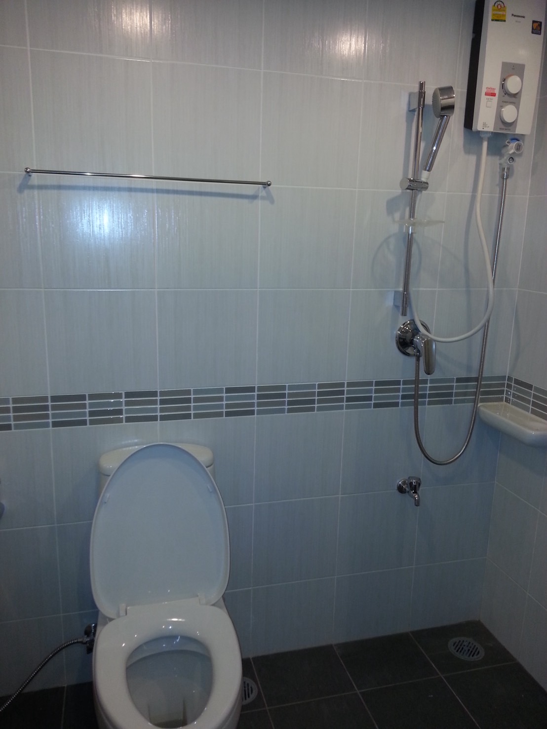 ðĒ āđāļŦāđāđāļāđāļē-āļāļēāļĒ āļāļāļāđāļāļĨāļļāļĄāļāļīāļāļĩāđāļāļĨāļŠ āļĻāļĢāļĩāļāļāļĢāļīāļāļāļĢāđ (Lumpini Place Srinakarin) āđāļāļĨāđ Airport Link āļŦāļąāļ§āļŦāļĄāļēāļ