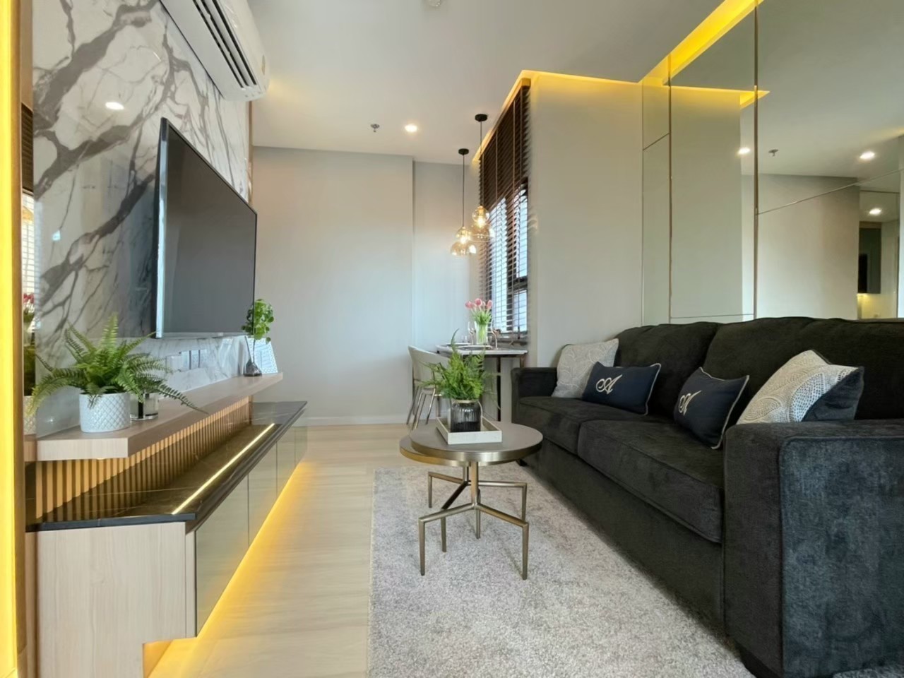 ขายคอนโด Knightsbridge Prime Sathorn (ไนท์ บริดจ์ ไพร์ม สาทร) พร้อมผู้เช่า ขายราคา 7,005,000บาท ค่าโอนคนละครึ่ง