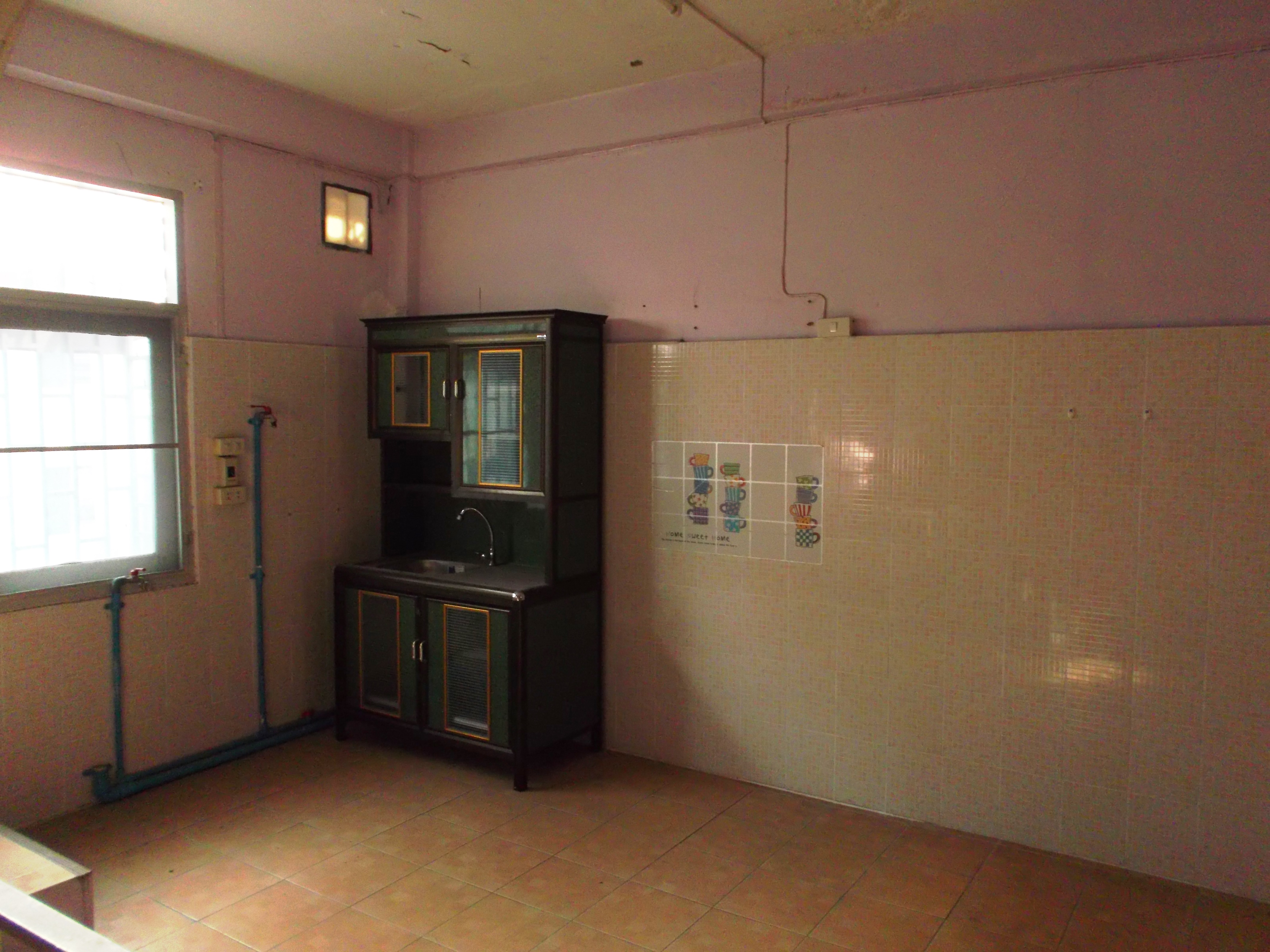 ขาย / เช่าอาคารพาณิชย์ 2 คูหา ทำเลดี เสรีไทย 11 เหมะทำเป็นหอพักนักศึกษาหรือปรับปรุงเป็น โฮสเทล (Hostel)