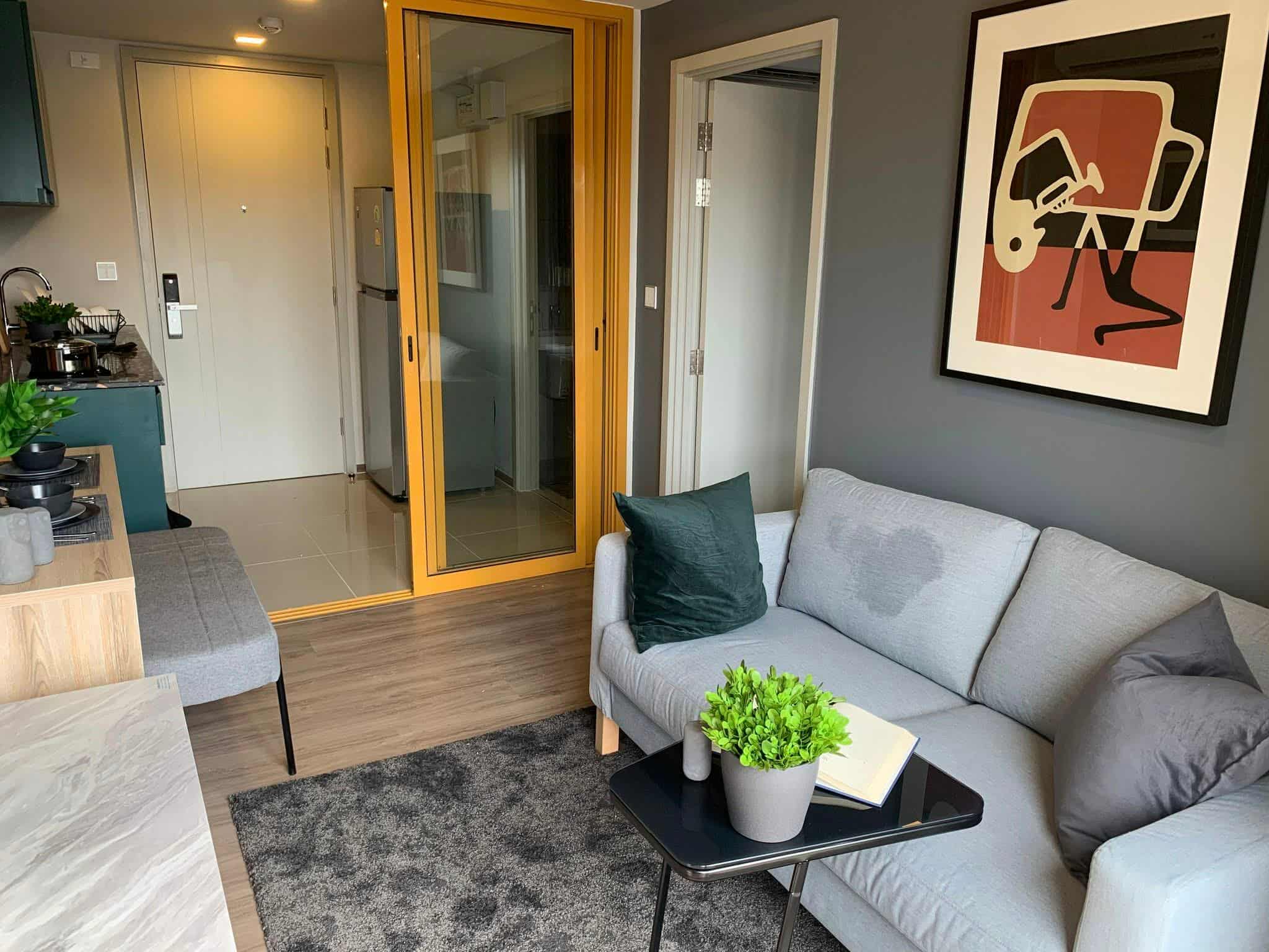 ðïļ āļāļēāļĒ / āđāļŦāđāđāļāđāļē āļāļāļāđāļ The Base Sukhumvit 50 (āđāļāļāļ°āđāļāļŠ āļŠāļļāļāļļāļĄāļ§āļīāļ 50)