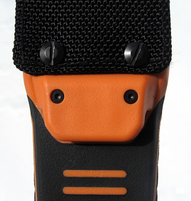 มีดเดินป่า/ยังชีพ Gerber Bear Grylls Ultimate Pro ใหม่ แท้ มีนกหวีดและที่จุดไฟ ของแท้ ของใหม่