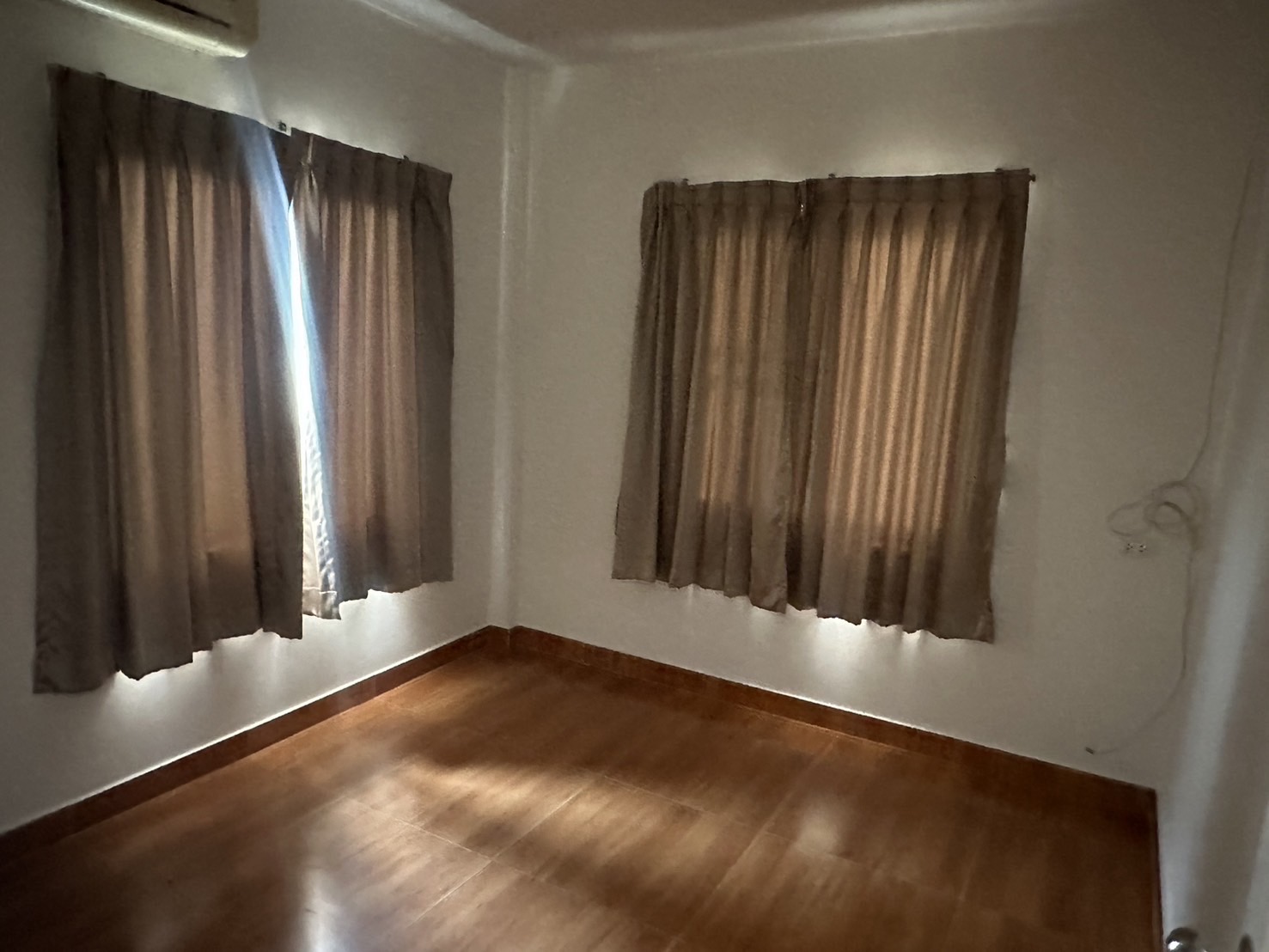 ขายบ้านเดี่ยวรีโนเวทใหม่ทั้งหลัง Baan Fah Piyarom Nesto - บ้านฟ้าปิยรมย์ เนสโต้ ลำลูกกา คลอง 6