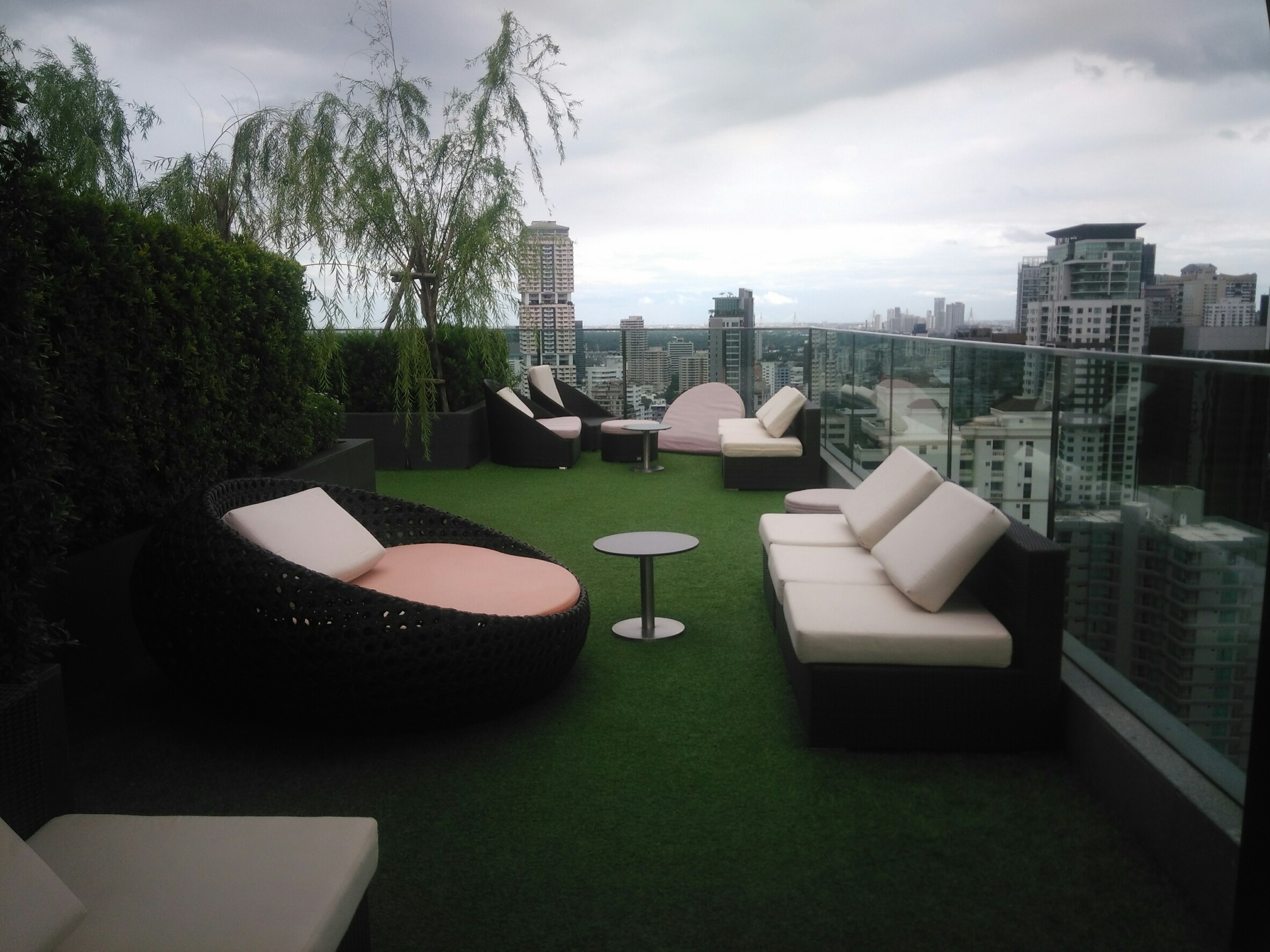 ขาย / เช่า คอนโด H Sukhumvit 43 (เอช สุขุมวิท 43) 1ห้องนอน 1 ห้องน้ำ 1ห้องรับแขก ห้องครัวในตัว พื้นที่ 40.92 ตร.ม ชั้น 9 ห้อง 99/53 วิวเมือง