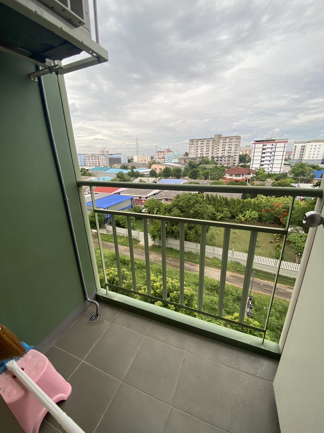 ขายขาดทุน / เช่าต่ำกว่าราคาตลาด คอนโด ลุมพินี มิกซ์ เทพารักษ์-ศรีนครินทร Lumpini Mixx Thepharak - Srinakarin 2 ห้องนอน