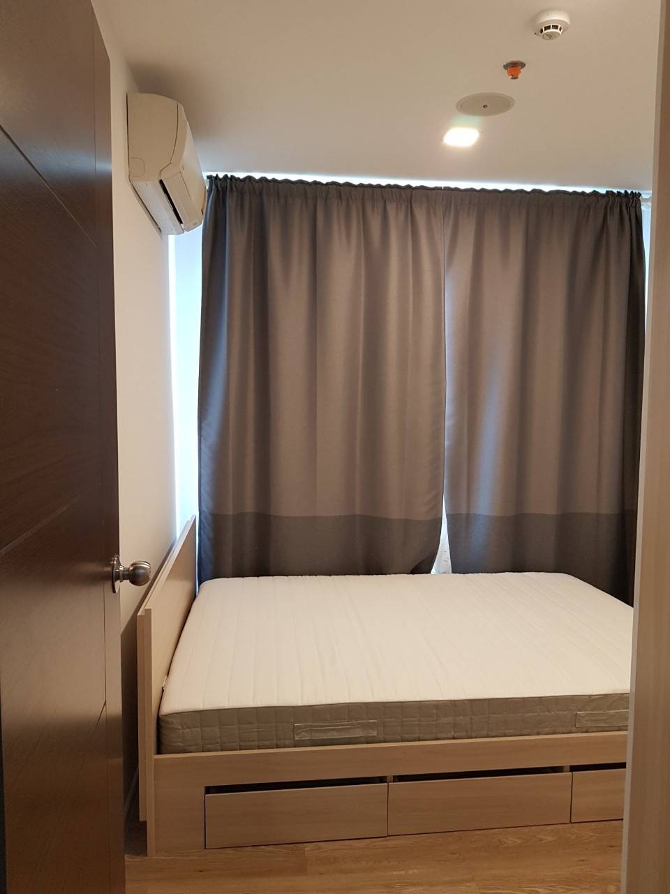 ขาย / เช่าคอนโด Episode Phahol - Sapanmai (เอพพิโซด พหล-สะพานใหม่ ) 1 ห้องนอน 1 ห้องน้ำ