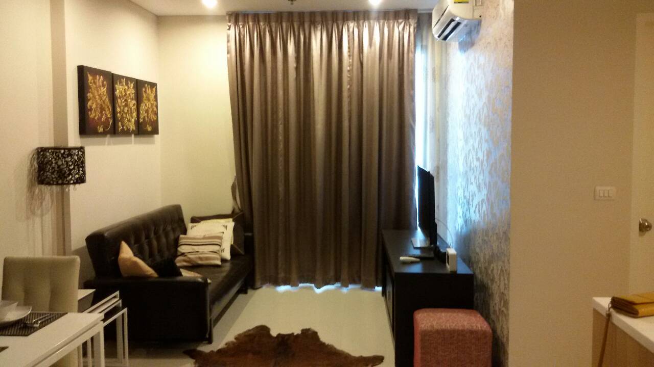 คอนโด Villa Asoke ให้เช่า 1ห้องนอน 1 ห้องน้ำ ราคา 28000 / เดือน พื้นที่ 52 ตร.ม ชั้น สูง วิวสวย พร้อมเฟอร์