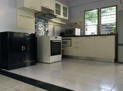 ขาย / ให้เช่า Home For Rent หมู่บ้านชวนชื่น บางเขน พร้อมเข้าอยู่ บ้านเดี่ยว 2 ชั้น 3 ห้องนอน 2 ห้องน้ำ ห้องแม่บ้าน 1 + ห้องน้ำ หลังบ้าน