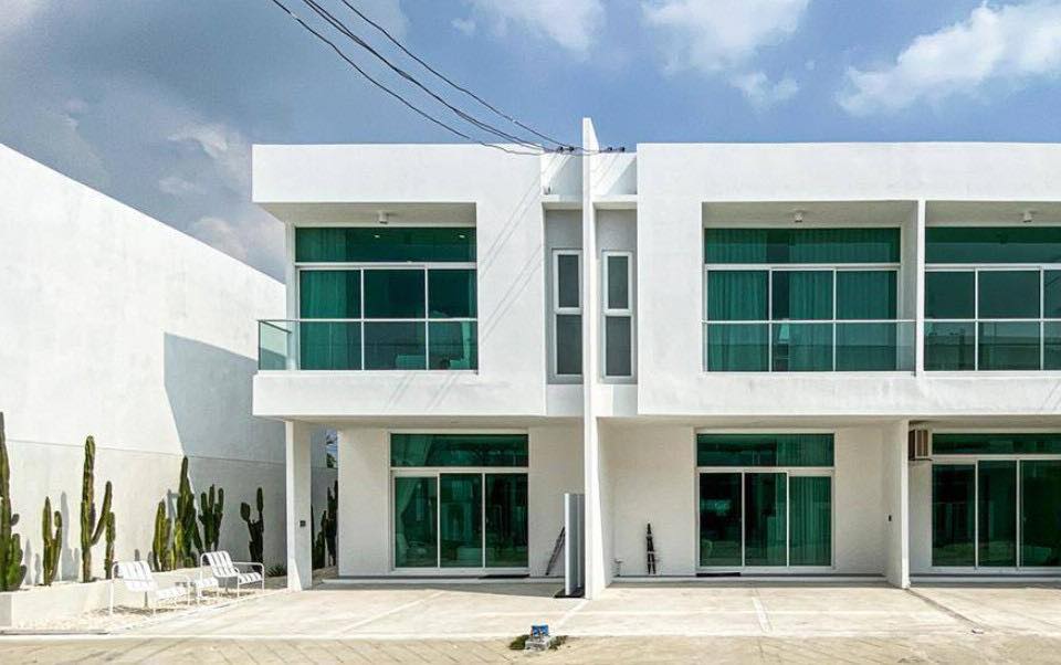 ขาย/ให้เช่า! ทาวน์โฮม Aren บางนา กม.8 – เดินทางง่าย ใกล้เมกะบางนา 25000/เดือน
