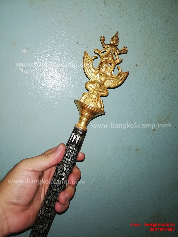 ไม้ครู หรือไม้ถือประดับมุข หัวนารายณ์ทรงสุบรรณ(นารายณ์ทรงครุฑ) ท้ายพญานาค ชุบทอง
