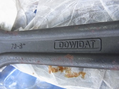 ประแจเลื่อน DOWIDAT 8นิ้ว MADE IN GERMANY มาพร้อมซองเดิม ที่ซองพิมพ์ W.-Germany , ใต้ตัวพิพม์สีขาว มีตัวนูน GERMANY ใหม่เก่าเก็บ