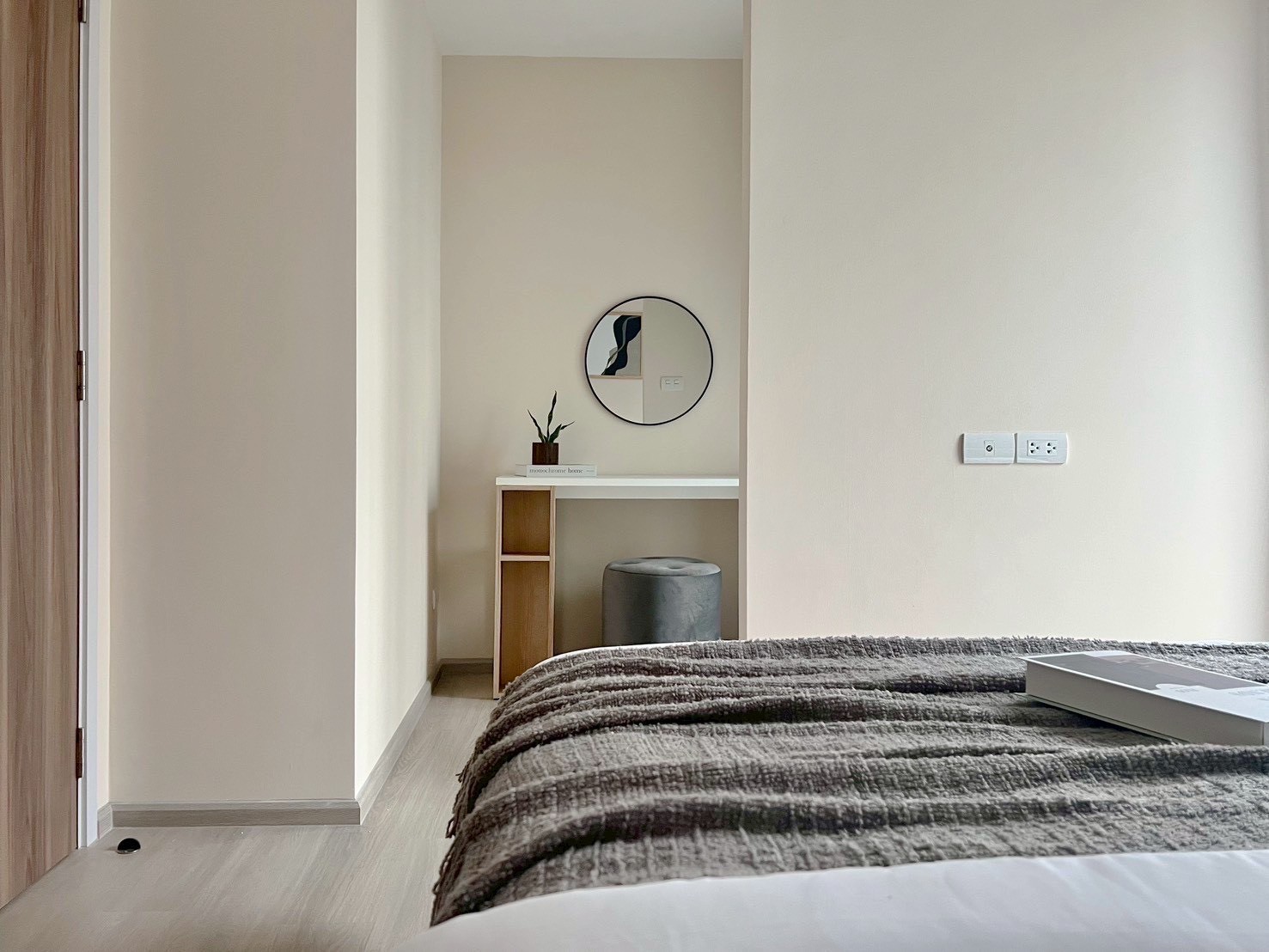 🏢 ให้เช่า / FOR RENT! คอนโด The Belgravia @ Ratchada 17 (เดอะเบลกราเวีย @ รัชดา 17 )