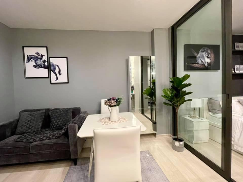 ให้เช่าคอนโด Life One Wireless (ไลฟ์ วัน ไวร์เลส) สิทธิจอดรถ 2 คันต่อห้อง