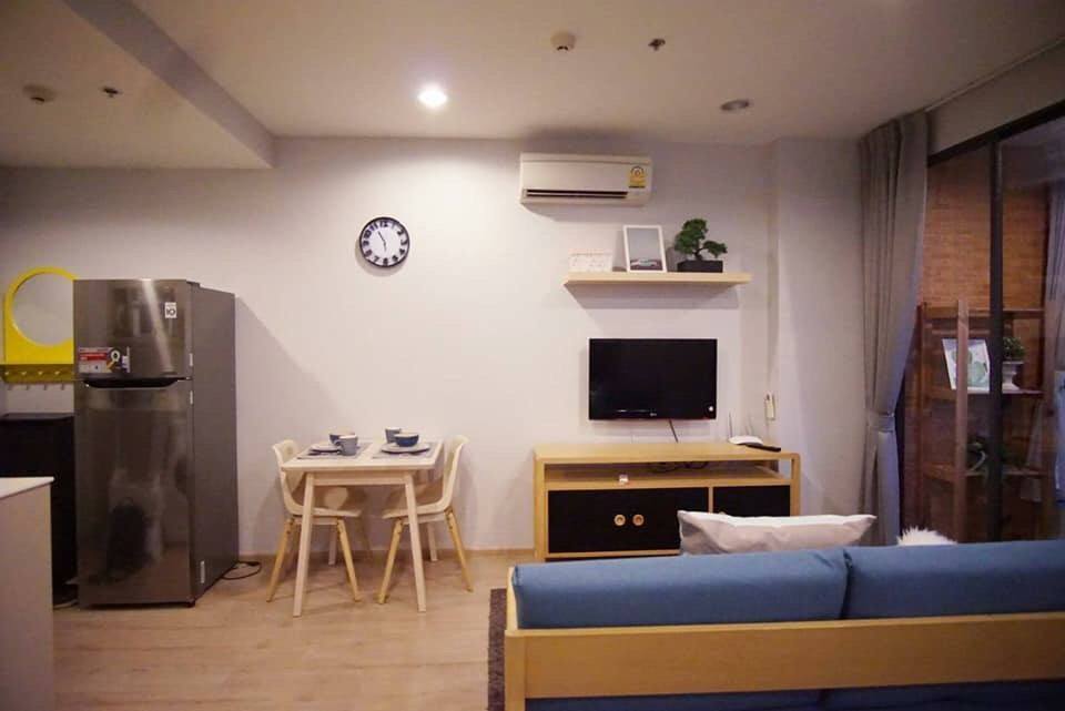 ให้เช่าคอนโด IDEO Q Ratchathewi (ไอดีโอ คิว ราชเทวี) 📍 ใกล้ BTS ราชเทวี เพียง 400 เมตร เดินแค่ 5 นาทีถึงรถไฟฟ้า ใจกลางกรุงเทพ เดินทางไปสยาม พญาไท อโศก ได้ง่ายสุด ๆ