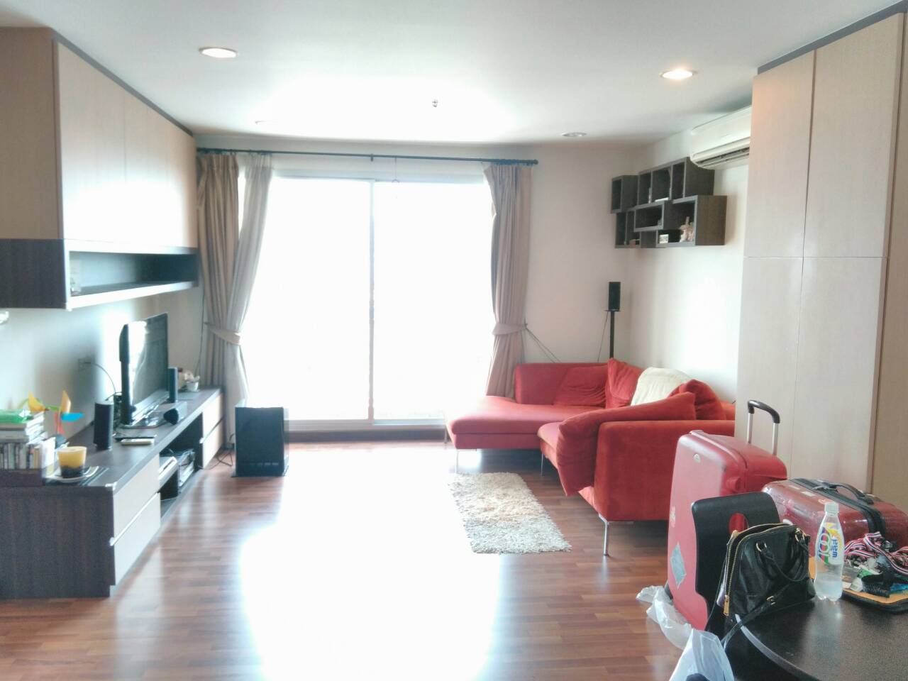 ขาย / เช่า คอนโด Centric Phaholyothin ซอย 9 ห้อง 1 ห้องนอน 1 ห้องน้ำ พื้นที่ 58.6 ตรม. เลขที่ 9/92 ชั้น 12A ห้อง Build-in ครบ