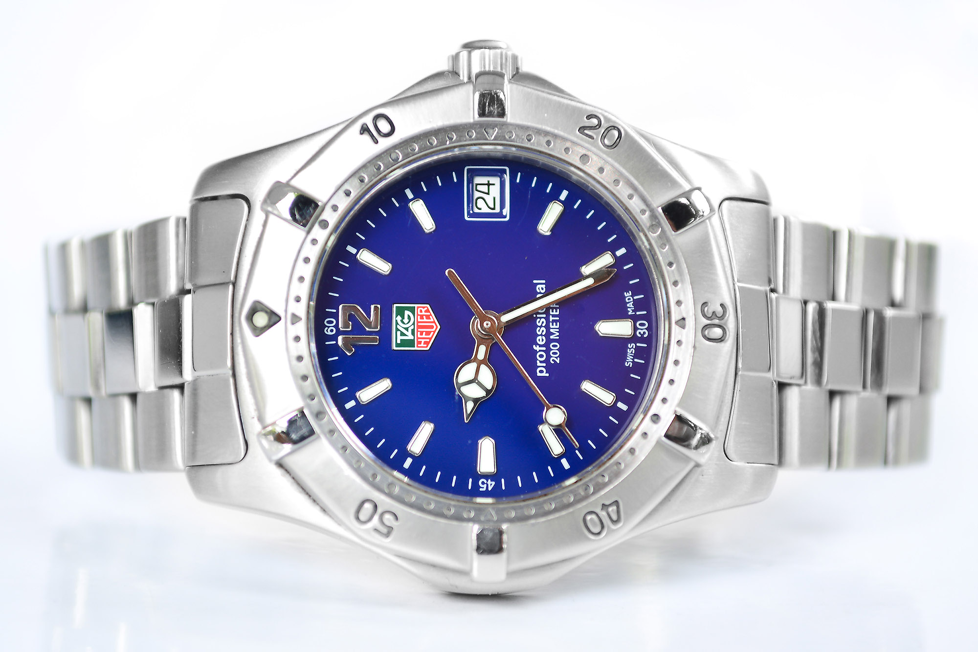 Tag Heuer Quartz Man size หน้าน้ำเงิน (Sold)