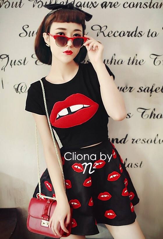 Cliona made, Red Lip Crop Alexandee Mcqueen Style SS13+Cliona made, Red Lip Skirt Alexandee Mcqueen