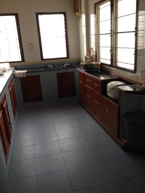 ขายบ้านเดียวหมู่บ้าน ลภาวัน โครงการ 9 ถนนเลียบคลองแอน 4 ห้อง 3 ห้องน้ำ 1 ห้องนั่งเล่น 1 ห้องโถง 1 ห้องครัว 1 ห้องทานอาหาร พื้นที่ 89 ตร.ว ถนนราชพฤกษ์