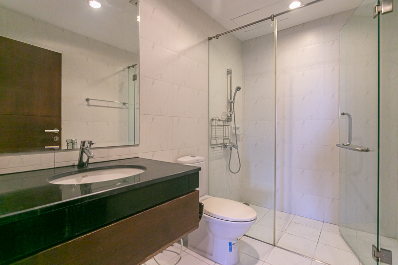 ขายคอนโด The Star Estate @ Narathiwas (เดอะ สตาร์ เอสเตท แอท นราธิวาสราชนครินทร์ ) 4 ห้องนอน 3 ห้องน้ำ