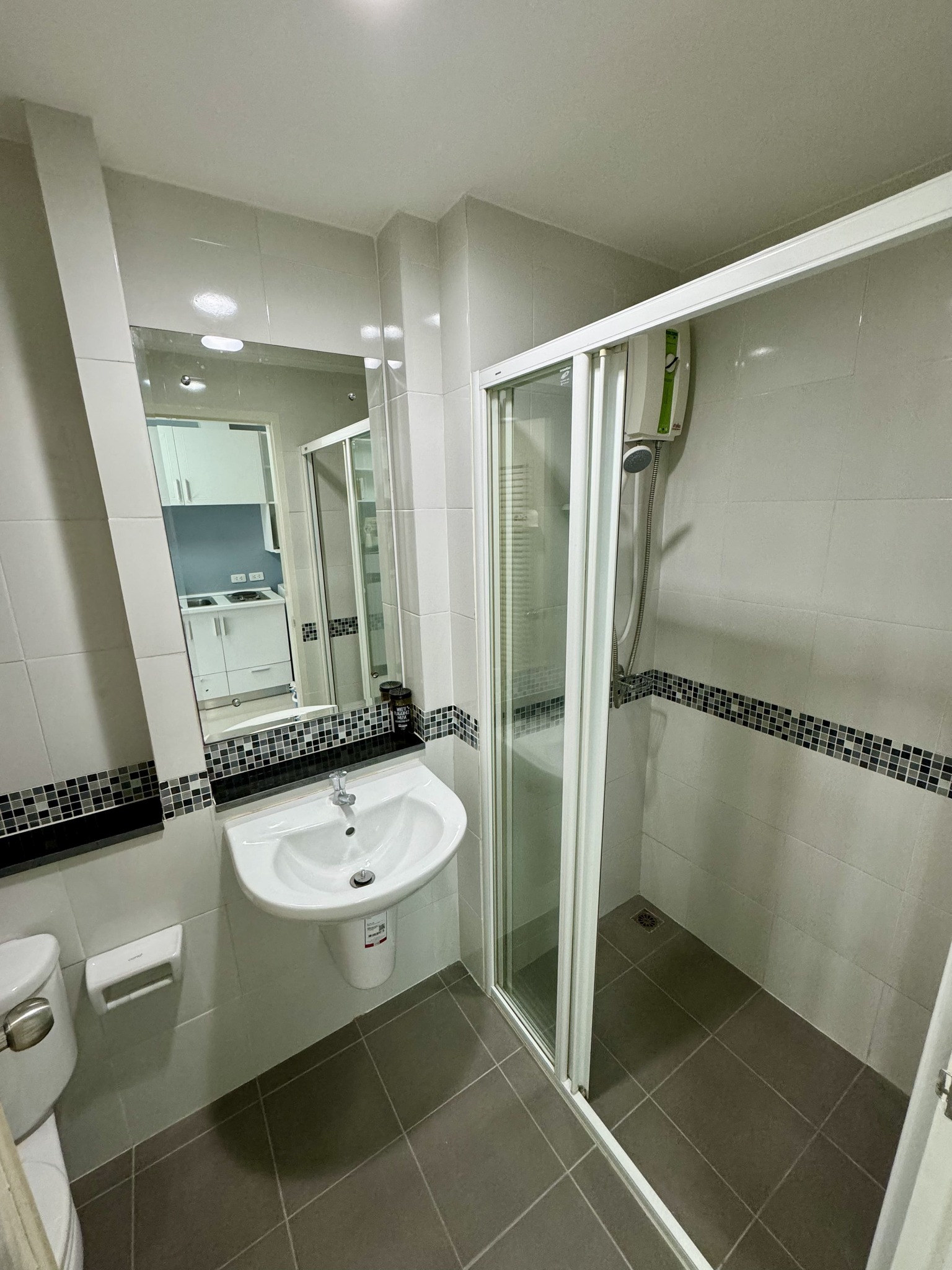 ขายถูก! คอนโด Notting Hill Sukhumvit 107 (น็อตติ้ง ฮิลล์ สุขุมวิท 107) เพียง 1.3 ล้านบาทเท่านั้น!!