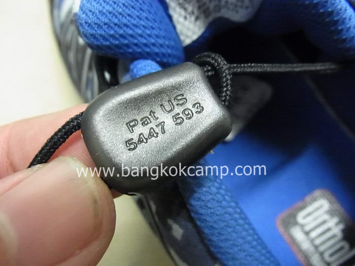 รองเท้าเดินป่า outdoor.. .Salomon... ใหม่.... Size42eur